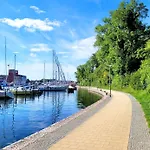 Hafenromantik Pur - Exklusive Mit Erstklassigem Blick Von 