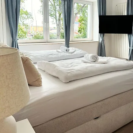 Hafenromantik Pur - Exklusive Mit Erstklassigem Blick Von 