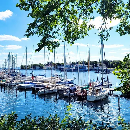 Hafenromantik Pur - Exklusive Mit Erstklassigem Blick Von 